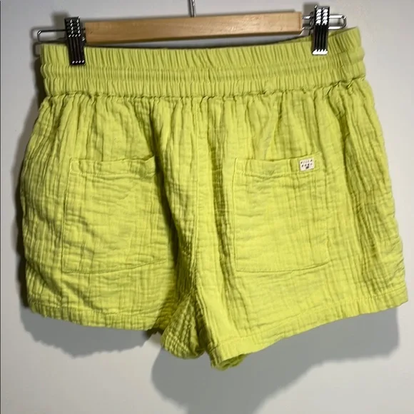 Lime Green 100% cotton Button-Up Shirt L and Shorts M Set - Picture 7 of 10